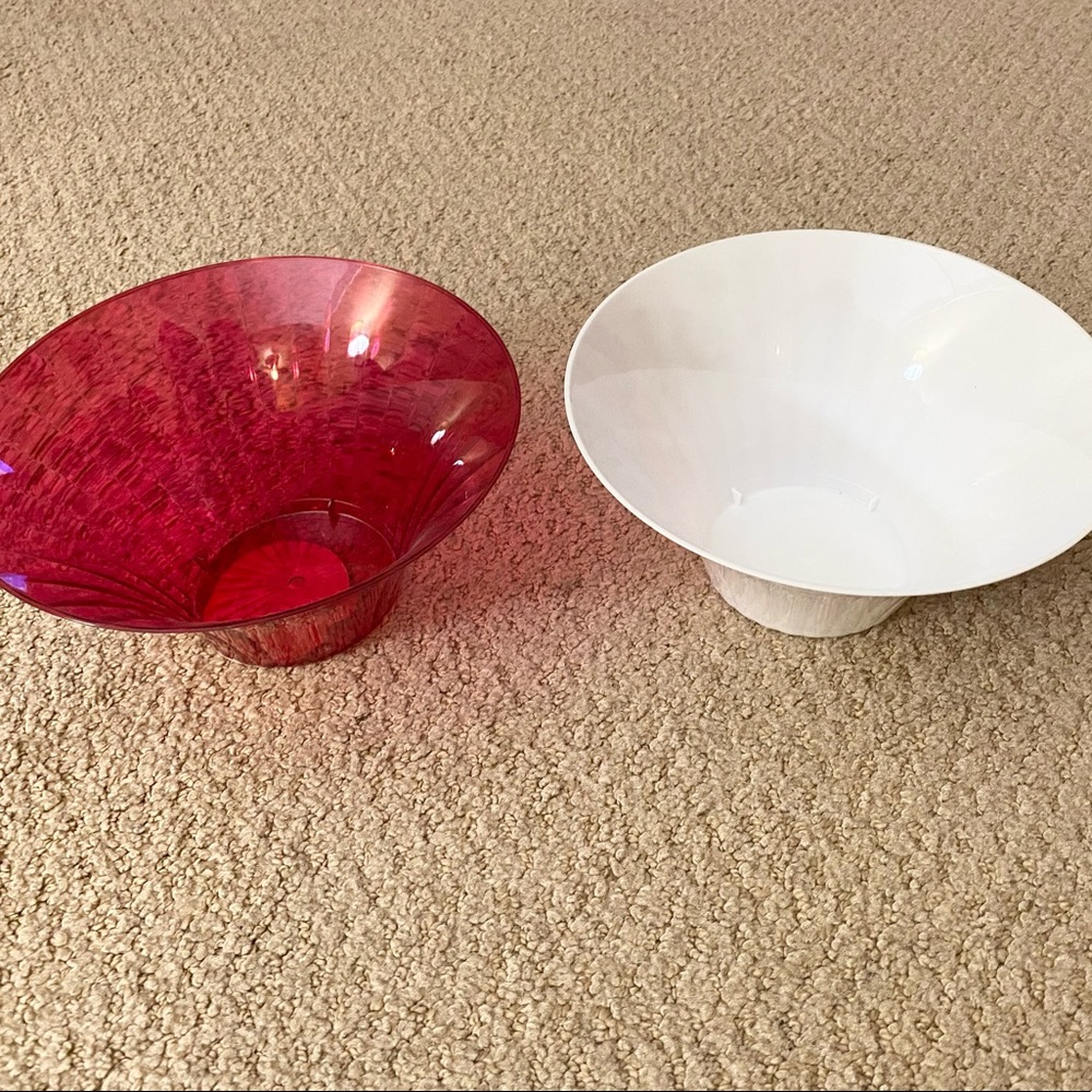 Set Of Seven (7): 34 Fl. Oz Medium Flared Bowls